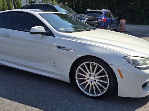 Used 2013 BMW 650i Coupe RWD image 4