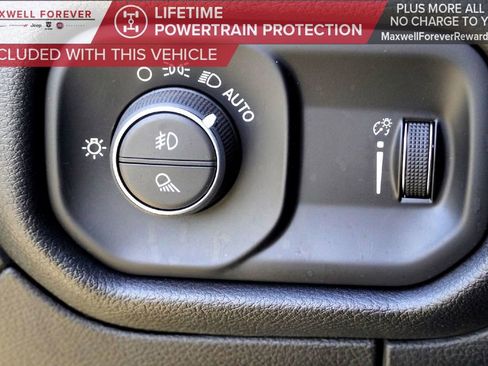 Used 2021 RAM 1500 Lone Star image 23