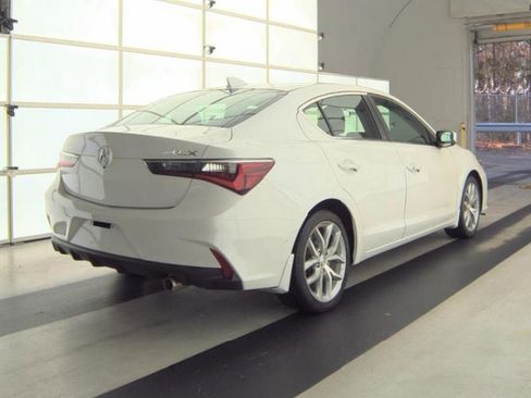 Used 2020 Acura ILX image 3