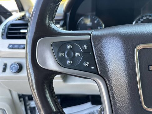 Used 2018 GMC Yukon Denali w/ Open Road Package AWD/4WD image 16
