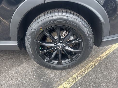 Certified 2025 Honda CR-V Sport image 12