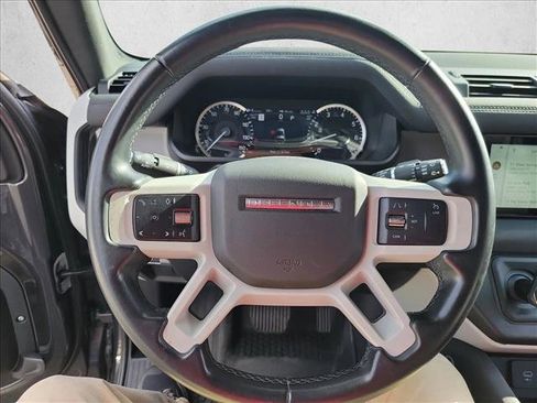Used 2023 Land Rover Defender 90 S image 17