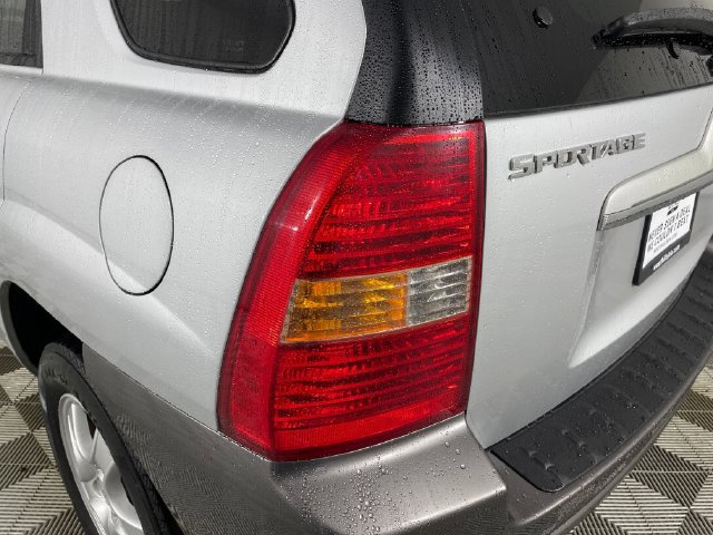 Used 2008 Kia Sportage LX FWD image 18