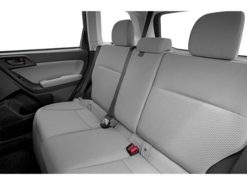 Used 2018 Subaru Forester 2.5i w/ Alloy Wheel Package image 9