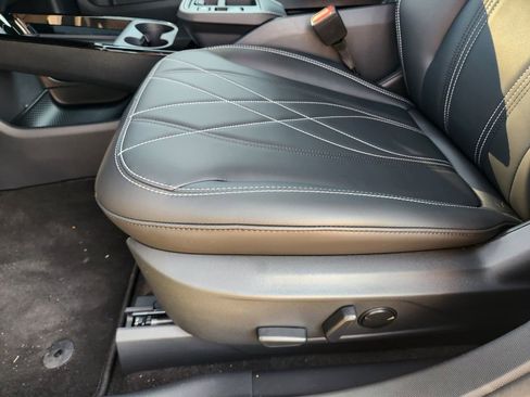 New 2025 Ford Mustang Mach-E Select w/ Comfort Package Lite image 16