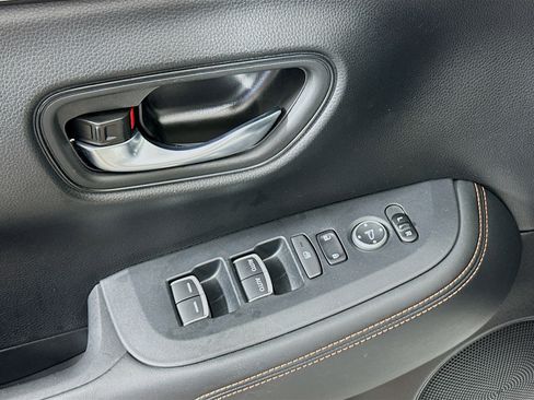 Used 2023 Honda HR-V Sport image 15