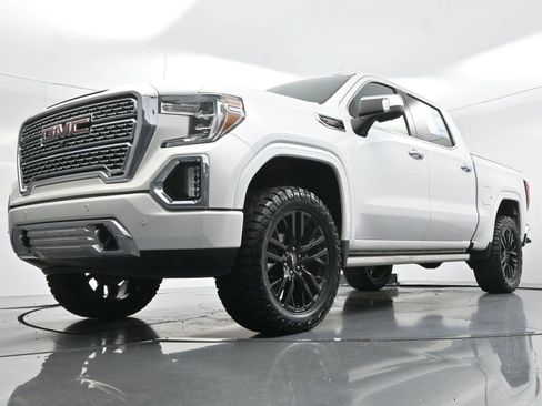 Used 2020 GMC Sierra 1500 Denali w/ Denali Ultimate Package AWD/4WD image 50
