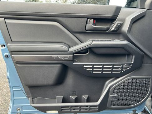 Used 2025 Toyota 4Runner TRD Off-Road Premium image 22