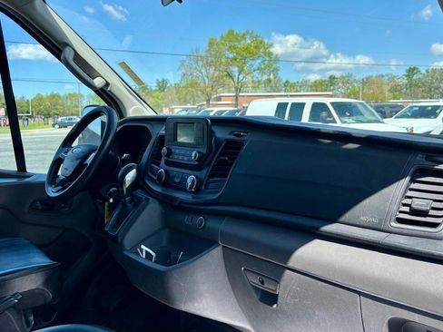Used 2020 Ford Transit 250 Medium Roof w/ Load Area Protection Package RWD image 11