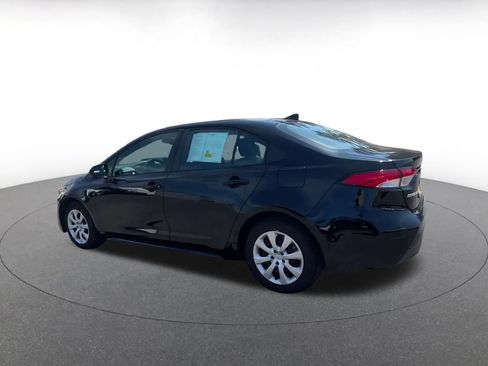 Used 2025 Toyota Corolla LE FWD image 10