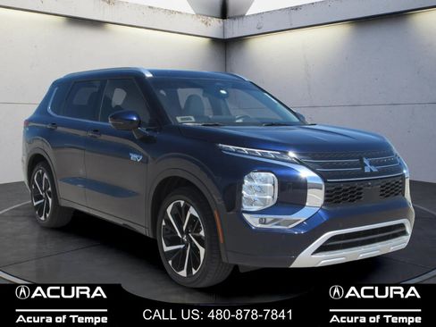 Used 2025 Mitsubishi Outlander SEL AWD/4WD image 2