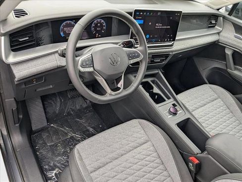 New 2025 Volkswagen Tiguan S image 3
