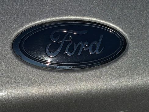Used 2020 Ford Escape SEL image 28