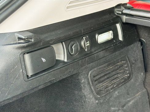 Used 2020 Alfa Romeo Stelvio image 13