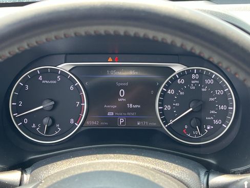 Used 2023 Nissan Sentra SR FWD image 17