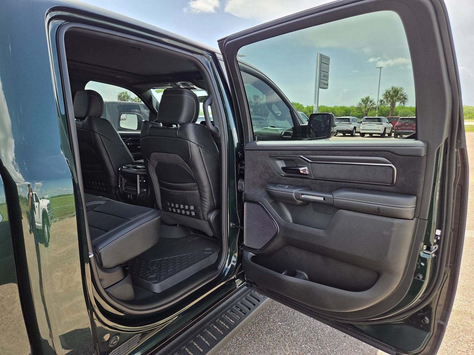 New 2026 RAM 1500 RHO w/ RHO Level 1 Equipment Group AWD/4WD image 17