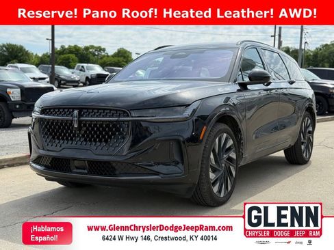 Used 2025 Lincoln Nautilus Reserve AWD/4WD image 1