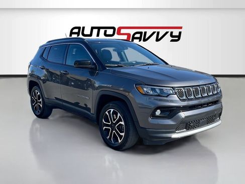 Used 2023 Jeep Compass Limited AWD/4WD image 1