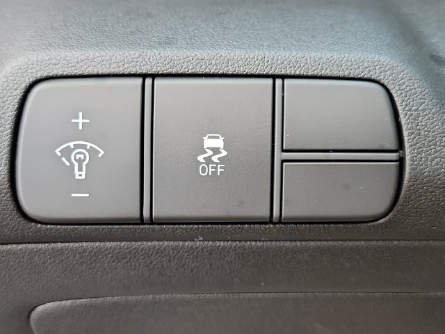 New 2026 Hyundai Elantra Limited FWD image 20