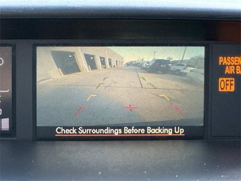 Used 2015 Subaru Forester 2.5i Touring w/ Eyesight & Navigation System image 26