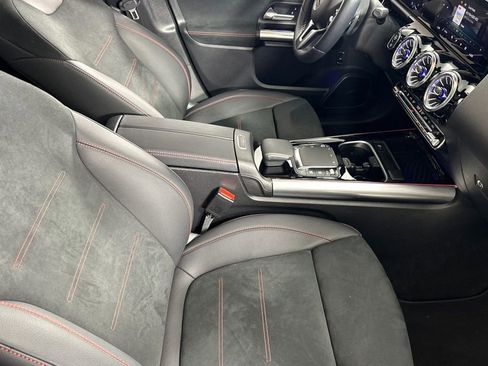 Certified 2023 Mercedes-Benz GLA 250 image 22