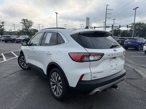Used 2020 Ford Escape Titanium w/ Titanium Premium Package 2.0 AWD/4WD image 3