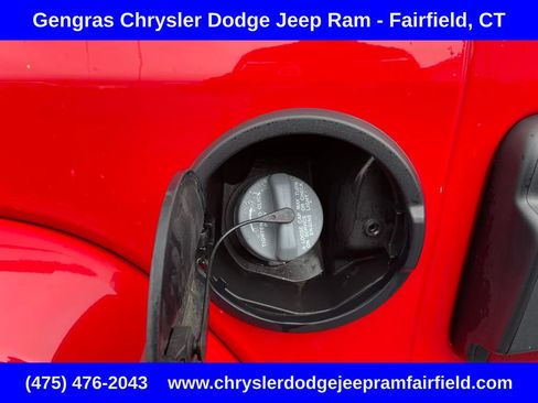 Certified 2025 Jeep Wrangler Unlimited Sahara AWD/4WD image 34