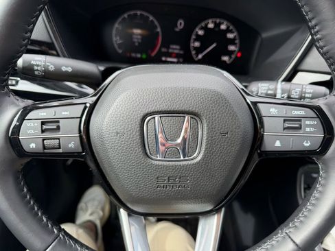 Used 2025 Honda CR-V EX-L image 16