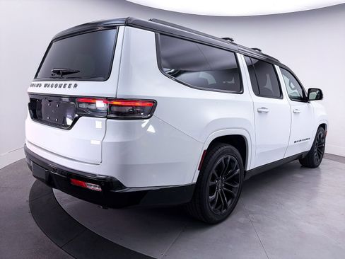 Used 2024 Jeep Grand Wagoneer L Series II w/ Quick Order Packagew 28T AWD/4WD image 21