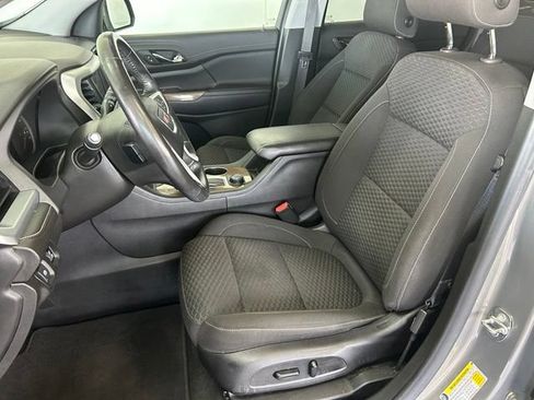 Used 2019 GMC Acadia SLE FWD image 15
