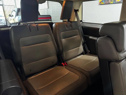 Used 2018 Ford Flex SEL w/ Equipment Group 202A image 47