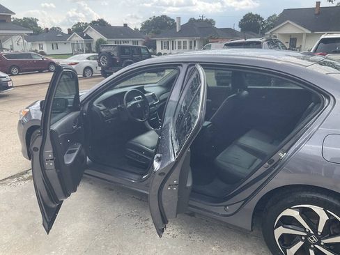 Used 2016 Honda Accord EX-L image 10