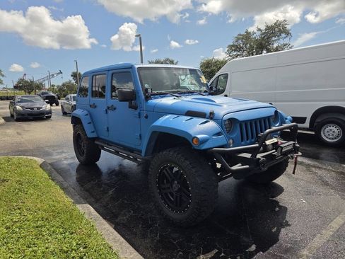 Used 2014 Jeep Wrangler Unlimited Sport AWD/4WD image 2