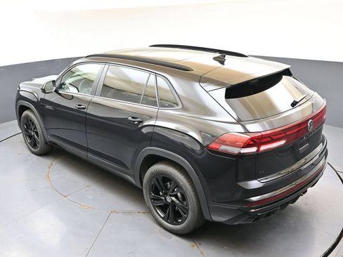 New 2026 Volkswagen Atlas Cross Sport SEL R-Line AWD/4WD image 37