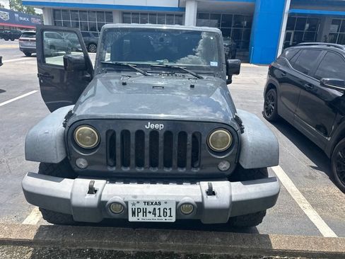 Used 2016 Jeep Wrangler Unlimited Sport w/ Quick Order Package 23S AWD/4WD image 2