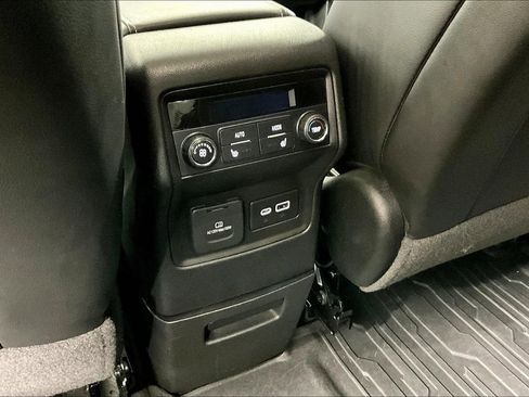 Used 2021 GMC Acadia Denali w/ Denali Ultimate Package image 35