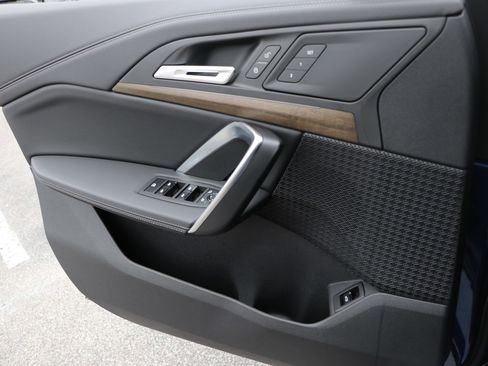 Certified 2025 BMW X1 xDrive28i w/ Convenience Package image 26