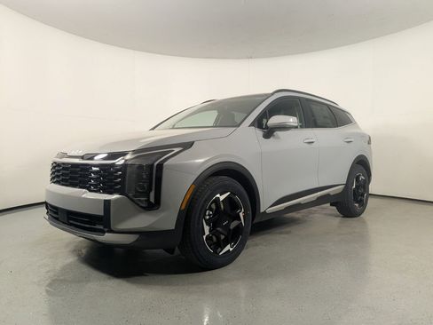 New 2026 Kia Sportage EX image 3