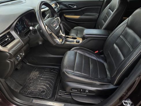 Used 2017 GMC Acadia Denali w/ Technology Package image 23