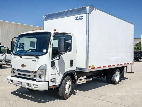 New 2025 Chevrolet Low Cab Forward RWD image 7
