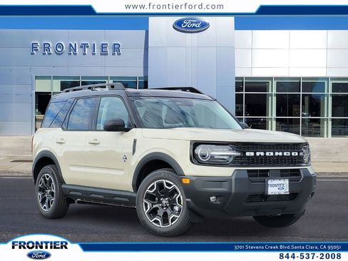 New 2025 Ford Bronco Sport Outer Banks image 24