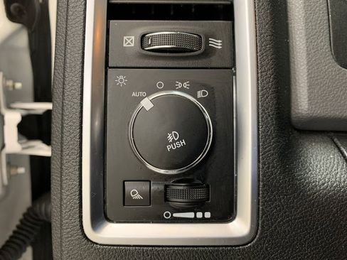 Used 2016 RAM 1500 Outdoorsman image 15