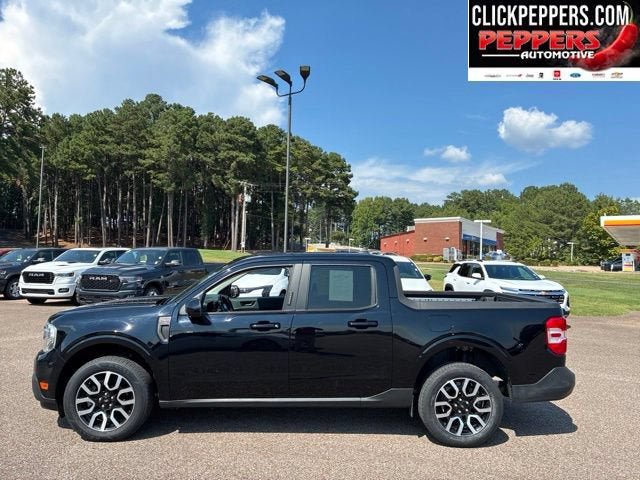 Used 2022 Ford Maverick Lariat w/ Lariat Luxury Package FWD image 3