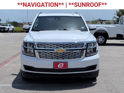 Used 2017 Chevrolet Suburban LT AWD/4WD image 2