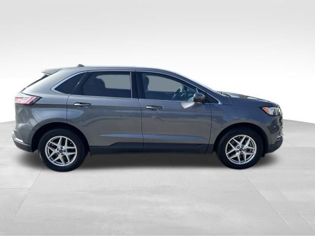 Used 2022 Ford Edge SEL AWD/4WD image 6