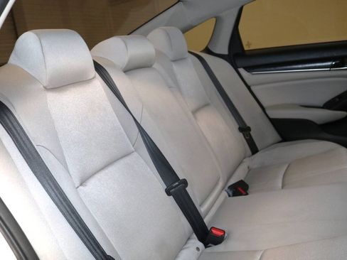 Used 2022 Honda Accord LX image 81