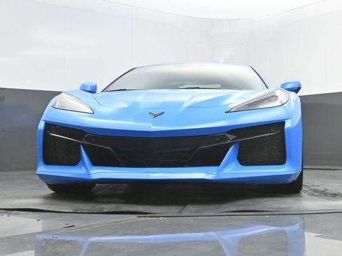 Used 2024 Chevrolet Corvette Z06 RWD image 39
