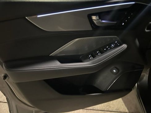 Used 2024 Acura MDX SH-AWD w/ Technology Package image 7