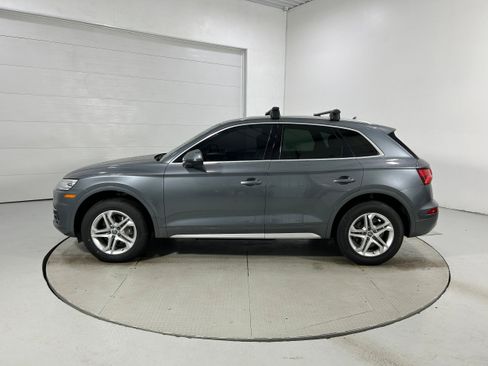 Used 2019 Audi Q5 2.0T Premium w/ Convenience Package AWD/4WD image 22