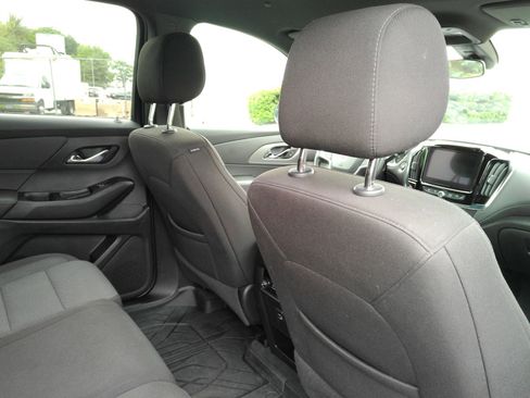 Certified 2023 Chevrolet Traverse LT w/ LPO, Floor Liner Package AWD/4WD image 20